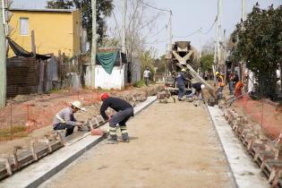 Hormigonado en barrio Las Cabañitas en el marco del Plan ABC