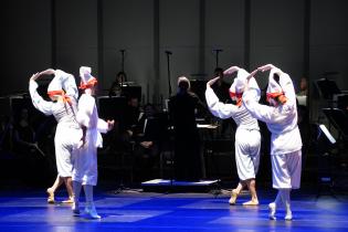 Estreno del ballet Pulcinella de Stravinsky en el Teatro Solís