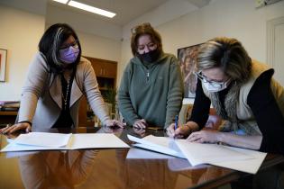 Firma de convenio con la Sociedad Uruguaya de Actores Firma de convenio con la Sociedad Uruguaya de Actores