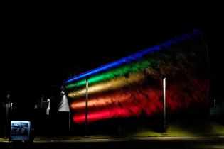 Iluminación de el Teatro de Verano por Mes de la Diversidad Iluminación de el Teatro de Verano por Mes de la Diversidad