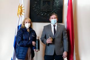 Reunión de la intendenta Carolina Cosse con el presidente de Conmebol, Alejandro Dominguez Reunión de la intendenta Carolina Cosse con el presidente de Conmebol, Alejandro Dominguez