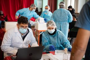 Jornada de vacunación en Centro Diurno "Espacio Compa"