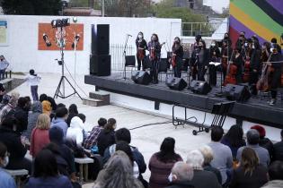 Primer aniversario del Complejo Cultural Crece Flor de Maroñas 