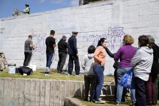 Intervención de Comuna Mujer 17 en la Terminal de Ómnibus del Cerro