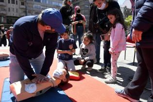  Actividades en la explanada de la Intendencia de Montevideo en el marco de la Semana del Corazón