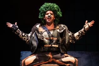 "La Euforia de los derrotados" en el Teatro Solís "La Euforia de los derrotados" en el Teatro Solís