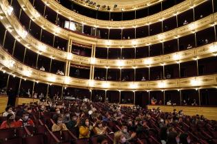 Lanzamiento de Movida Joven 2021 en el Teatro Solís 