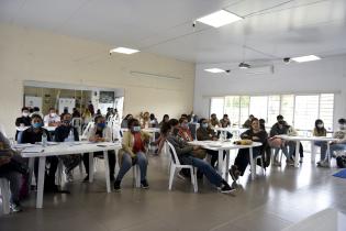 Taller de Cocina Uruguay en el Salón Comunal Elena Graña