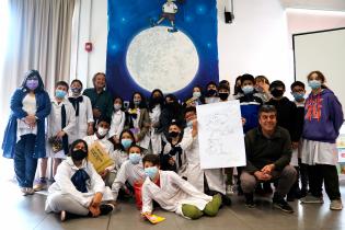 Actividad en la biblioteca María Stagnero de Munar en el marco de los 30 años del libro "Pateando Lunas" Actividad en la biblioteca María Stagnero de Munar en el marco de los 30 años del libro "Pateando Lunas"