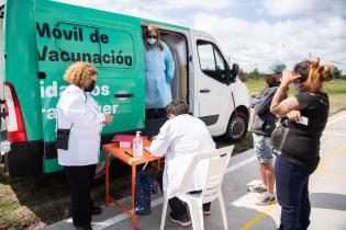 Policlínica móvil en Municipio D en el marco del Plan ABC