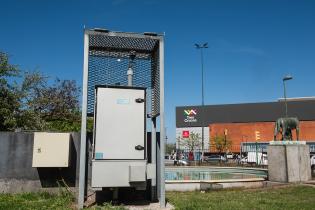 Estación Automática de Calidad del Aire en Plaza de la Democracia