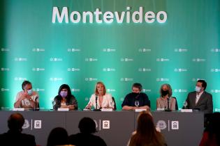 Conferencia de prensa sobre Montevideo amiga del fútbol Conferencia de prensa sobre Montevideo amiga del fútbol