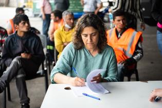 Entrega de motocarros y adopción de caballos Entrega de motocarros y adopción de caballos