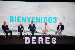 Intendenta de Montevideo Carolina Cosse participa en el primer panel de Conferencia DERES 2021