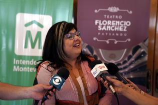 Presentación de la Comedia Nacional en el Teatro Florencio Sánchez de Paysandú 