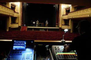 Presentación de la Comedia Nacional en el Teatro Florencio Sánchez de Paysandú 