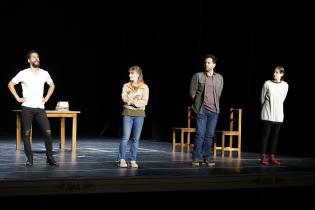 Presentación de la Comedia Nacional en el Teatro Florencio Sánchez de Paysandú 