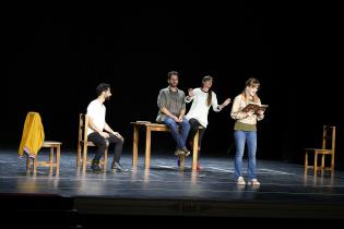 Presentación de la Comedia Nacional en el Teatro Florencio Sánchez de Paysandú 