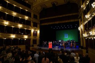 Gala en el Teatro Solís en homenaje a las delegaciones de Conmebol