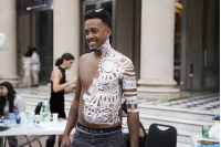 Body painting en la explanada del Teatro Solís en el marco de la semana de Equidad Étnico Racial 