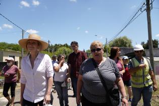 Recorrida de la Intendenta Carolina Cosse por obras del Plan ABC en el barrio Capra 2 Recorrida de la Intendenta Carolina Cosse por obras del Plan ABC en el barrio Capra 2