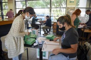 Escrutinio de votaciones por Presupuesto Participativo y Concejos Vecinales 2021 en el Municipio F Escrutinio de votaciones por Presupuesto Participativo y Concejos Vecinales 2021 en el Municipio F