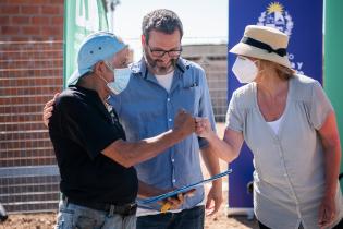 Entrega de viviendas en barrio Cauceglia