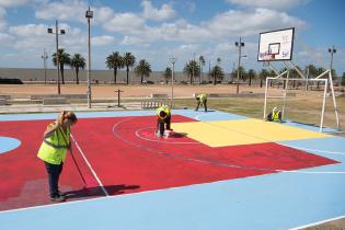 Preparativo de cancha para torneo Jr. NBA