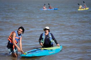 Deportes náuticos en Escuela de Mar de Playa Honda