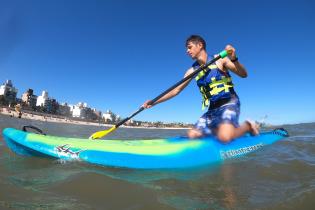 Deportes náuticos en Escuela de Mar de Playa Honda