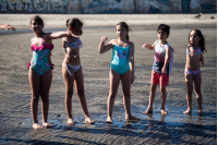 Actividades deportivas y recreativas en playa Ramírez en el marco del Programa Verano