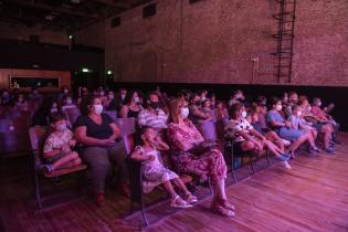 Montevideo de las Artes Teatro en el Centro Cultural Artesano