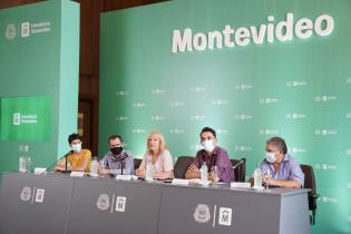 Conferencia de prensa sobre acciones tomadas ante inundaciones en Montevideo