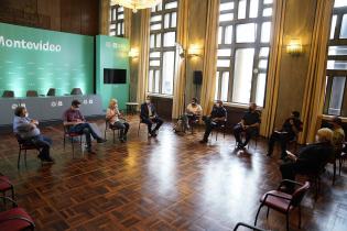 Reunión del CECOED a pedido de la intendenta Carolina Cosse Reunión del CECOED a pedido de la intendenta Carolina Cosse