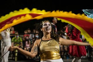Desfile de Escuelas de Samba en las Canteras del Parque Rodó Desfile de Escuelas de Samba en las Canteras del Parque Rodó