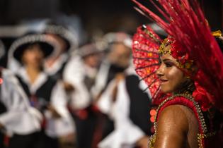 Desfile de Escuelas de Samba en las Canteras del Parque Rodó