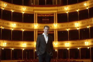Martin Garcia, director de la Orquesta Filarmónica de Montevideo Martin Garcia, director de la Orquesta Filarmónica de Montevideo
