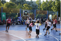 Partido de la Liga JR. NBA Conferencia Oeste en la Plaza Seregni