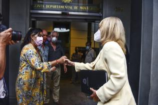 Anuncios referentes a préstamos BID propuestos por la Intendencia de Montevideo Anuncios referentes a préstamos BID propuestos por la Intendencia de Montevideo