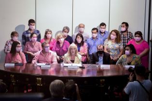 Anuncios referentes a préstamos BID propuestos por la Intendencia de Montevideo Anuncios referentes a préstamos BID propuestos por la Intendencia de Montevideo