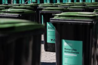 Lanzamiento del programa “Reciclando Barrio a Barrio” en la explanada de la Intendencia de Montevideo