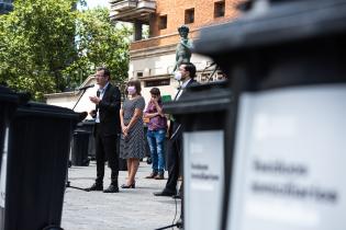 Lanzamiento del programa “Reciclando Barrio a Barrio” en la explanada de la Intendencia de Montevideo