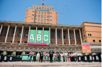 Lanzamiento del programa “Reciclando Barrio a Barrio” en la explanada de la Intendencia de Montevideo