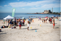 Encuentro de tejo en playa del Cerro en el marco del Programa Verano