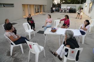 Reunión con representantes y referentes de los municipios A y G para la elaboración de la estrategia de igualdad de género de Montevideo Reunión con representantes y referentes de los municipios A y G para la elaboración de la estrategia de igualdad de género de Montevideo