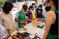 Taller de Cocina Uruguay para adolescentes en el Centro Comunal Zonal 17