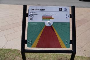 Semáforo solar Semáforo solar