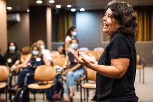 Actividad de la Asesoría para la igualdad de Género con integrantes de Comuna Mujer en la Intendencia de Montevideo