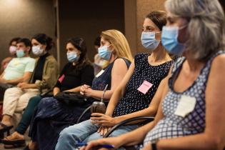 Actividad de la Asesoría para la igualdad de Género con integrantes de Comuna Mujer en la Intendencia de Montevideo Actividad de la Asesoría para la igualdad de Género con integrantes de Comuna Mujer en la Intendencia de Montevideo