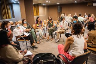 Actividad de la Asesoría para la igualdad de Género con integrantes de Comuna Mujer en la Intendencia de Montevideo